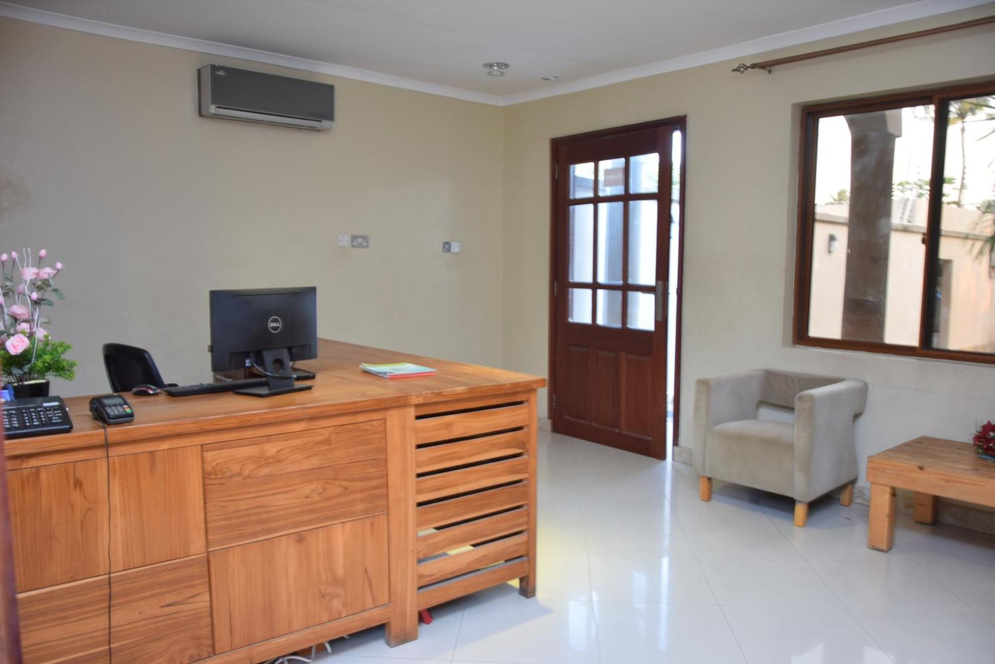 A Pousada K27 Premier Backpackers Dar es Salaam Exterior foto