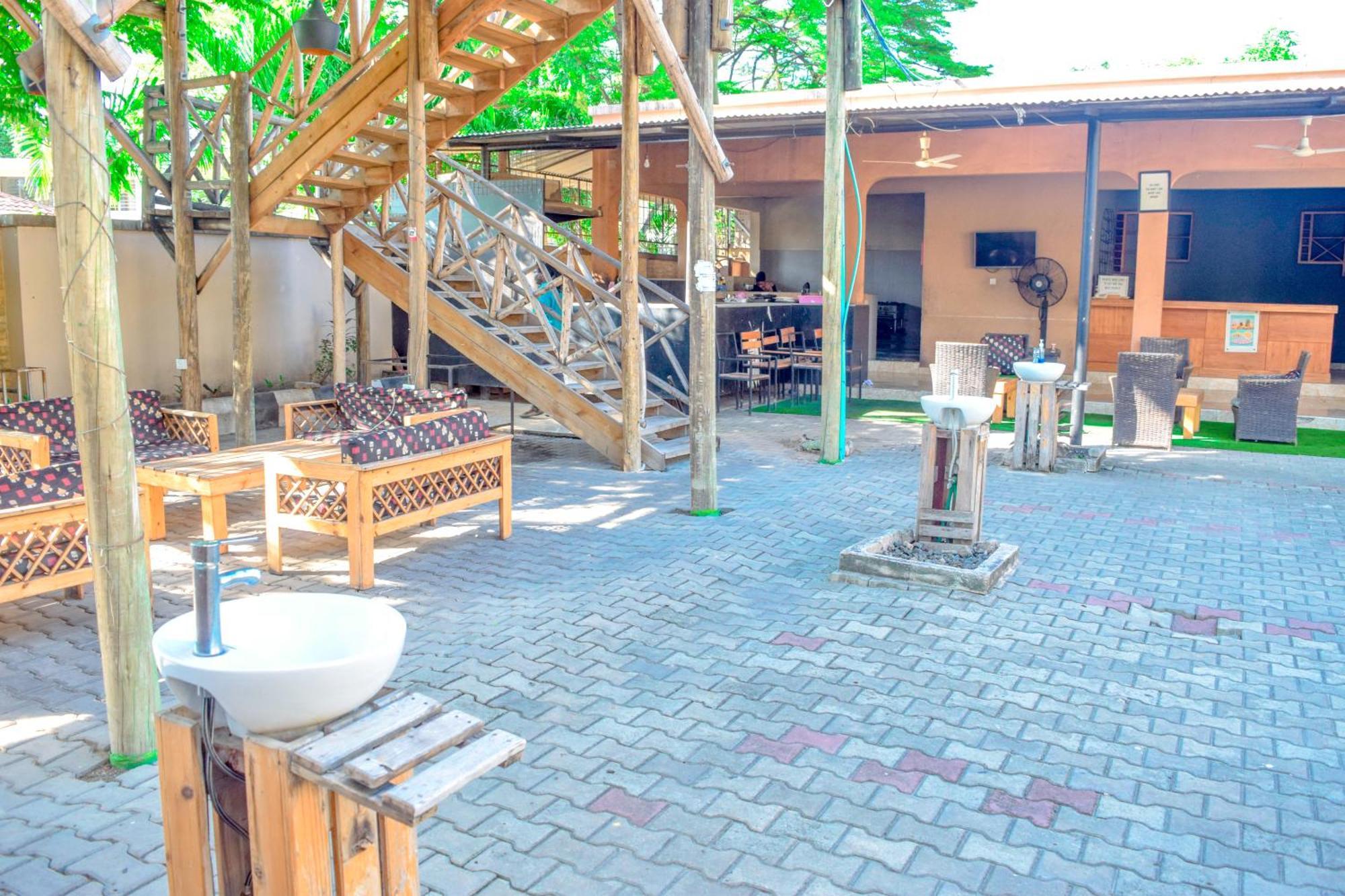 A Pousada K27 Premier Backpackers Dar es Salaam Exterior foto