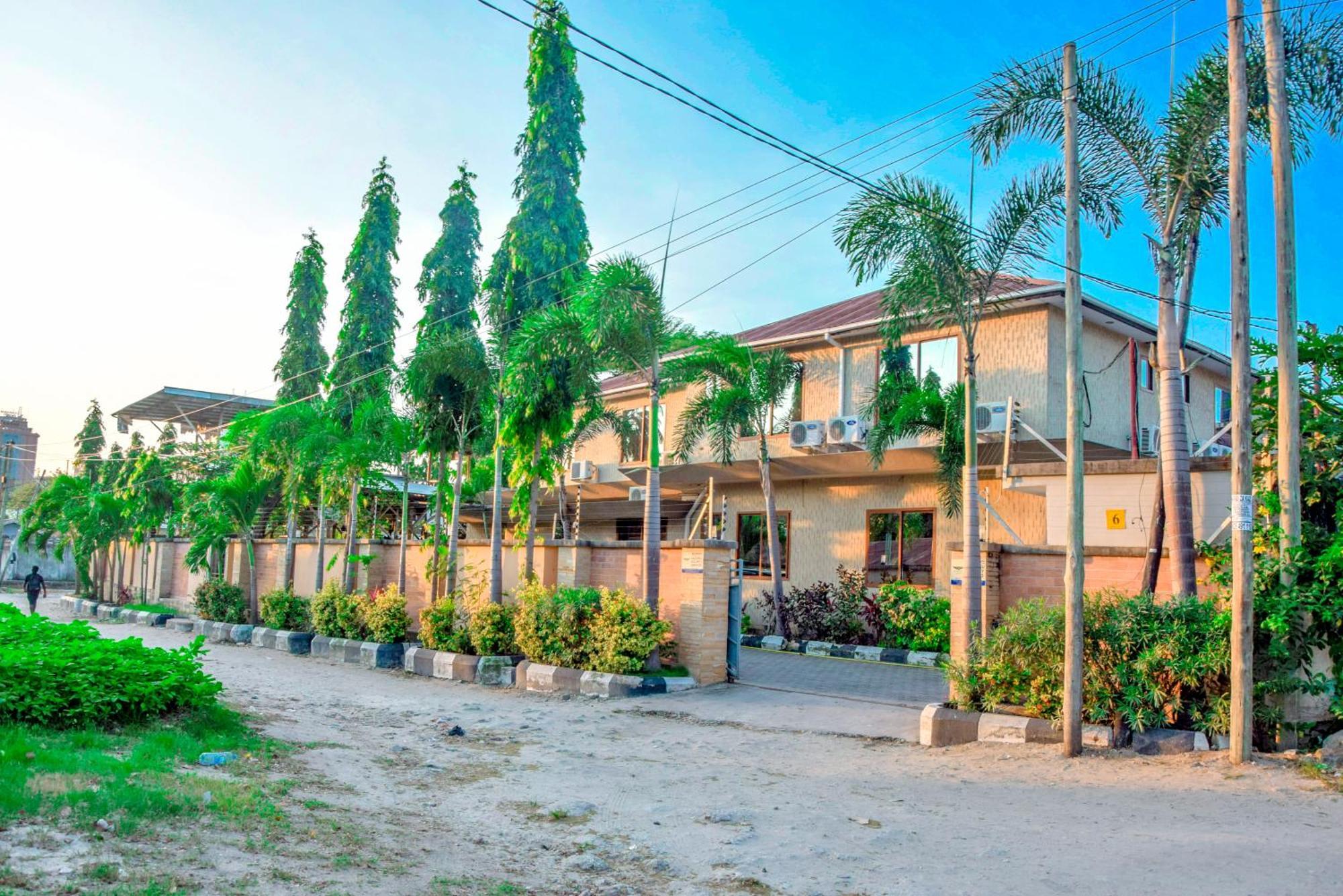 A Pousada K27 Premier Backpackers Dar es Salaam Exterior foto